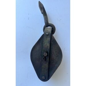 Antique /‎ Vintage Metal Double Pulley WU #5